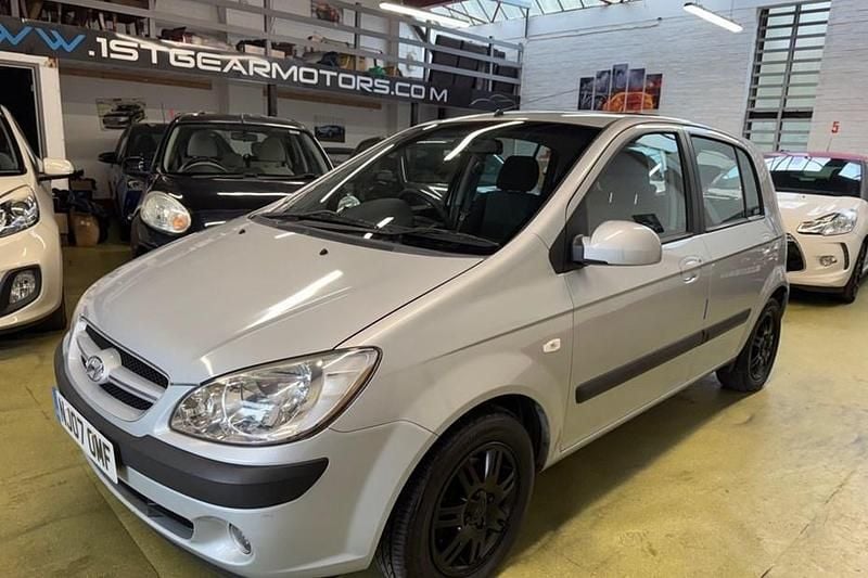 Silver Used 2007 Hyundai Getz Hatchback | £2,775 (A bit pricey) - Image 1/1
