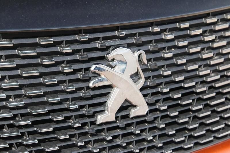 Orange Used 2020 Peugeot 2008 Allure Premium SUV | £13,512 (Fair price) - Image 1/3