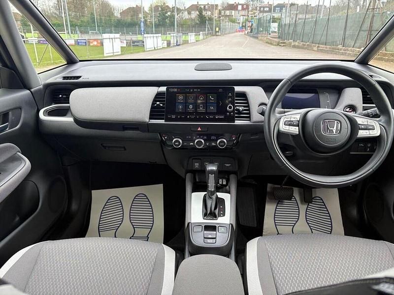 Second-hand Honda Jazz Hybrid 109 CP (80 kW) 2023 Negru Hatchback