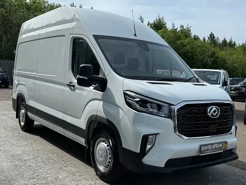 New Maxus V90 150 HP (110 kW) 2026 White Van