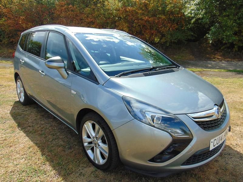 Silver Used 2014 Vauxhall Zafira SRi MPV | £4,295 (Fair price) - Image 1/4