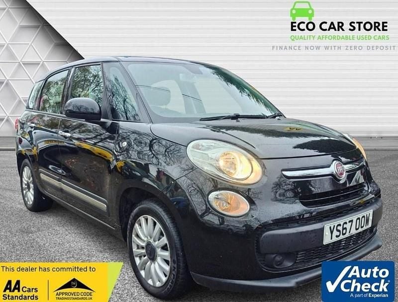 Black Used 2017 Fiat 500L Pop Star MPV | £5,995 (Fair price) - Image 1/3