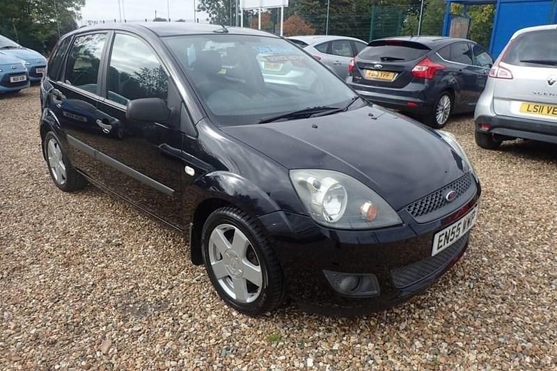 Black Used 2006 Ford Fiesta Zetec Hatchback | £2,195 (Fair price) - Image 1/1