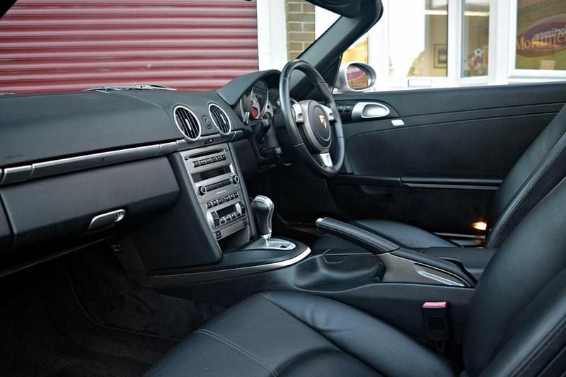 Usado Porsche Boxster 280 HP (205 kW) 2005 Prateado Cabrios