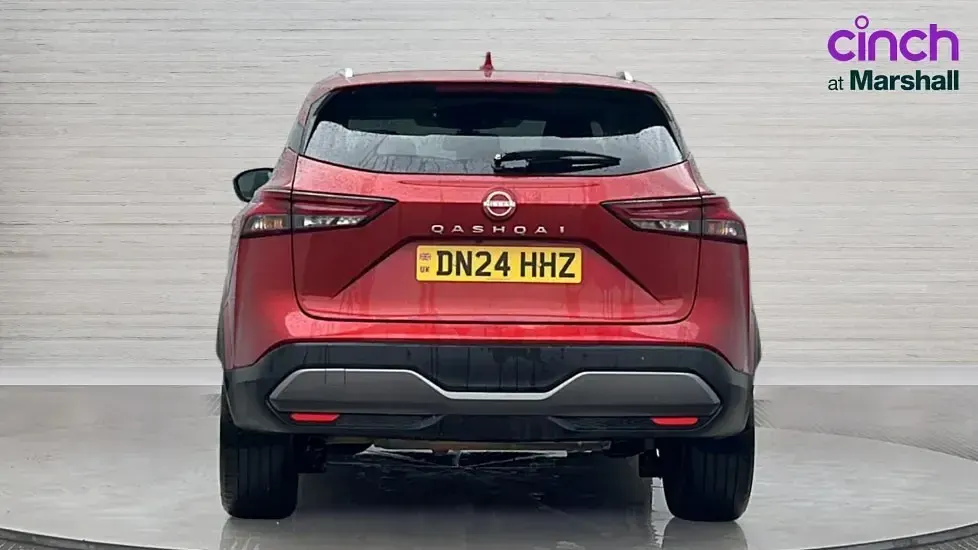 Used Nissan Qashqai N-Connecta 158 HP (116 kW) 2024 Red SUV