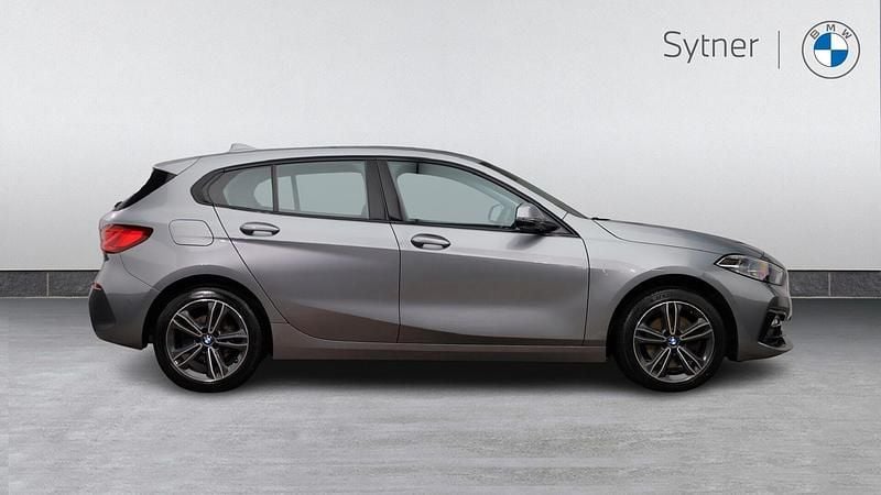 Used BMW 118 Sport Line 134 HP (98 kW) 2023 Grey Hatchback