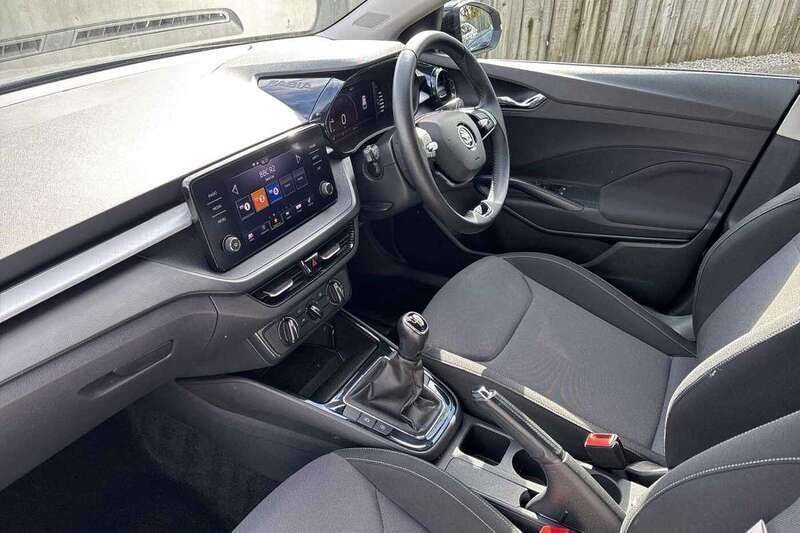 Image 2/4