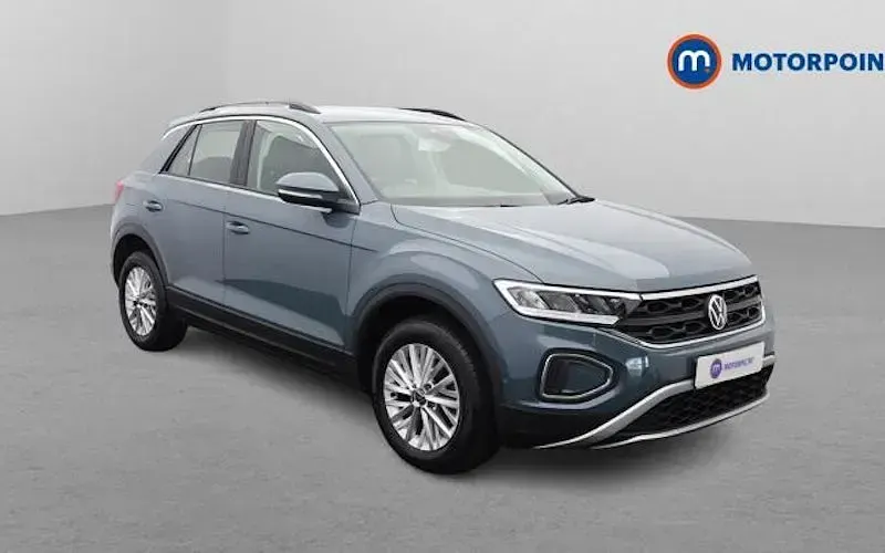 Used VW T-Roc Life 150 HP (110 kW) 2024 SUV
