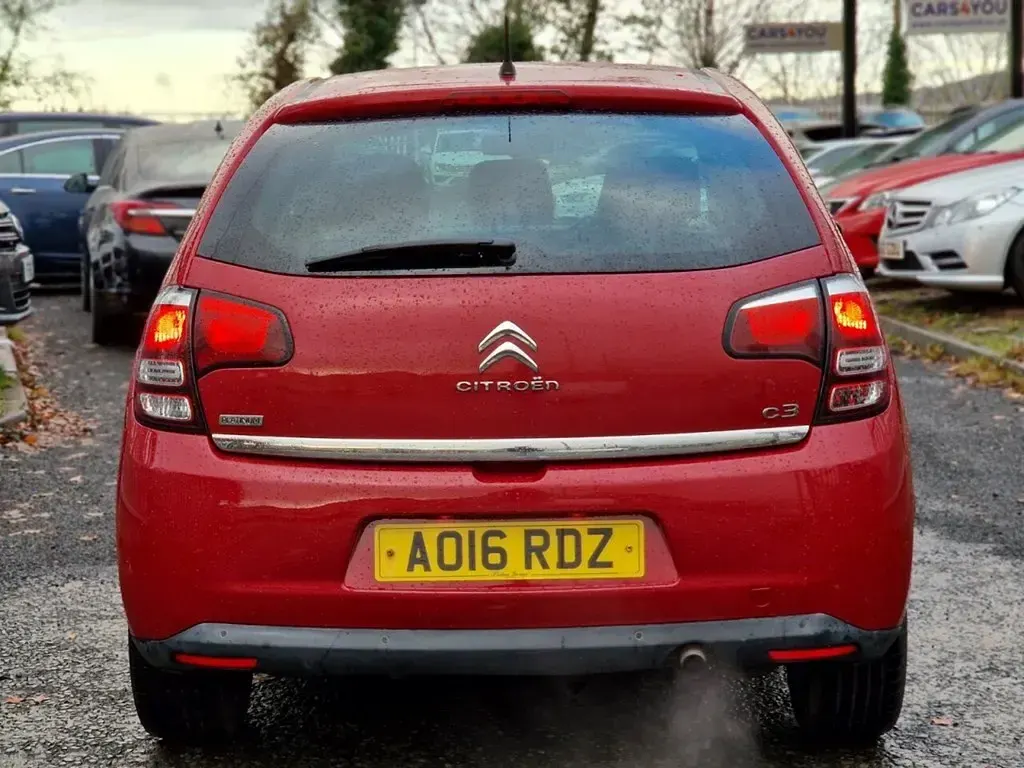 Used Citroën C3 Platinum 82 HP (60 kW) 2016 Red Hatchback