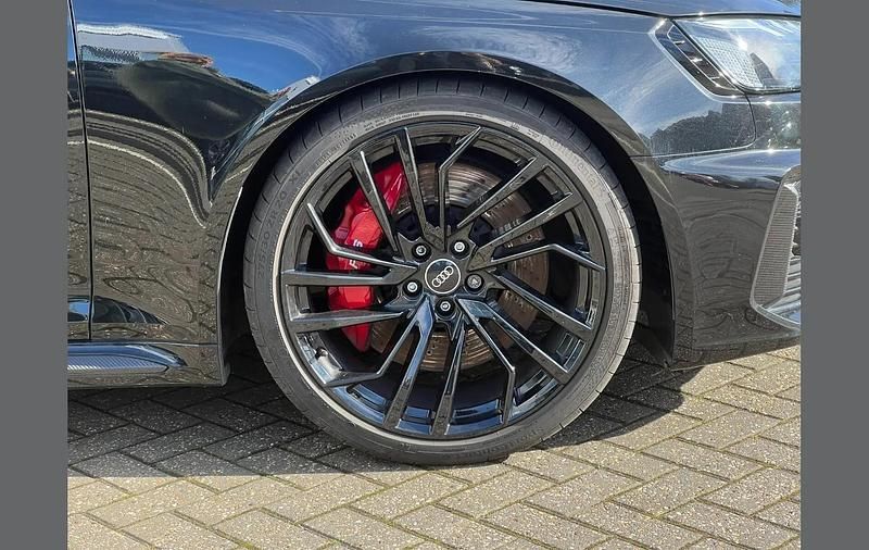 Used Audi RS4 Design 444 HP (326 kW) 2023 Black Estate