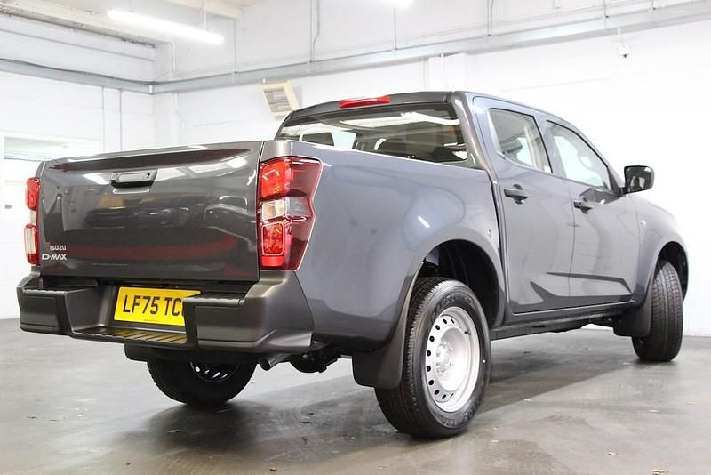 Novo Isuzu D-Max 163 HP (119 kW) 2025 Cinzento Pickup