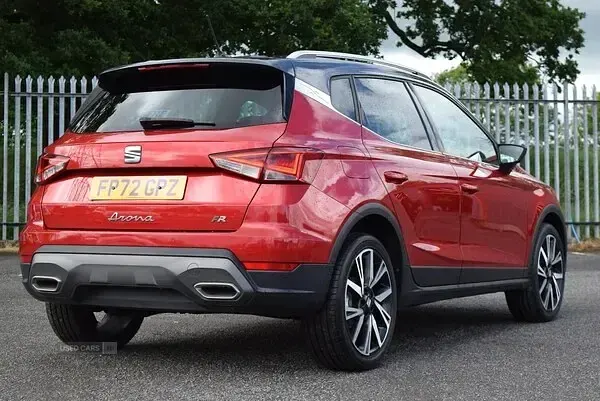 Used Seat Arona FR 110 HP (80 kW) 2023 Red SUV