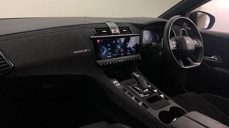 Used DS Automobiles DS7 Crossback Performance 296 HP (217 kW) 2021 Black SUV