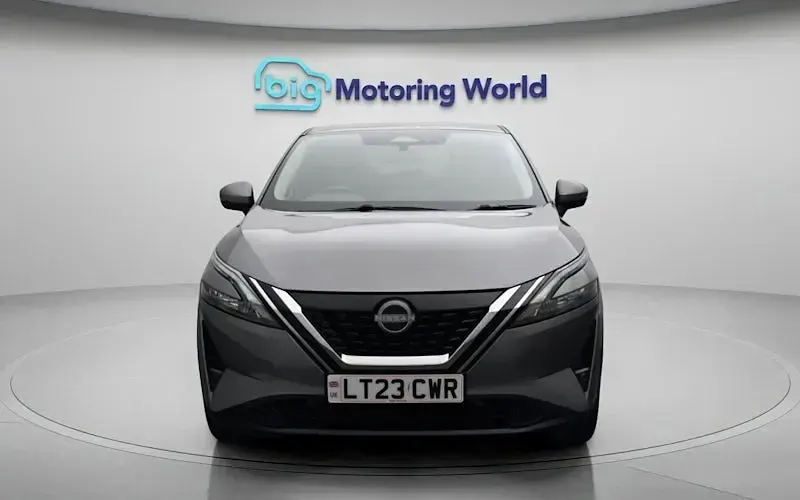 Used Nissan Qashqai N-Connecta 190 HP (139 kW) 2023 Grey SUV
