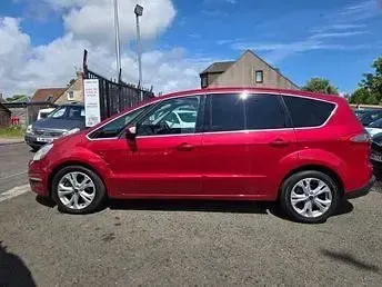 Used Ford S-MAX Titanium 2014 Red MPV