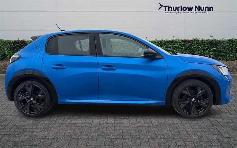 Used Peugeot 208 GT 131 HP (96 kW) 2022 Blue Hatchback