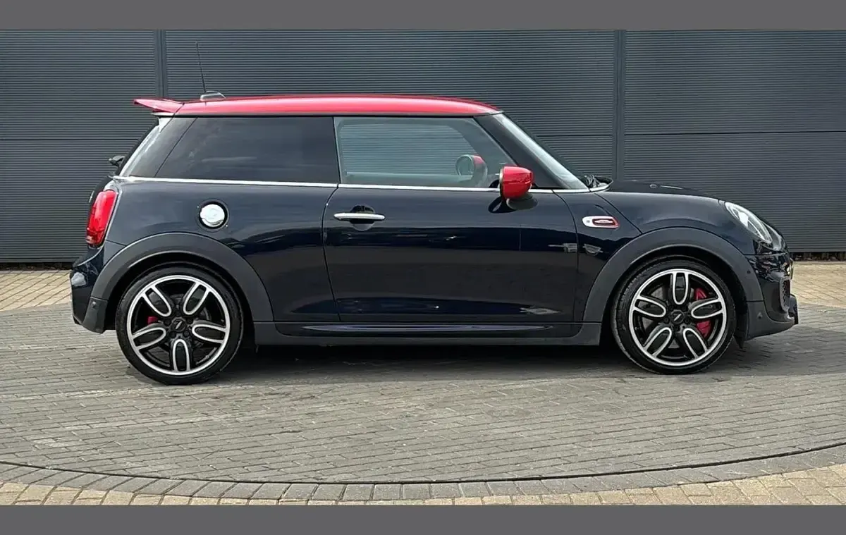 Used Mini John Cooper Works 228 HP (167 kW) 2019 Other Hatchback