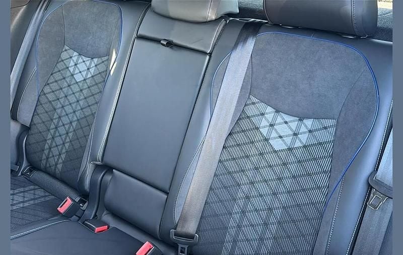 Used VW Tiguan R-line 147 HP (108 kW) 2025 Blue SUV