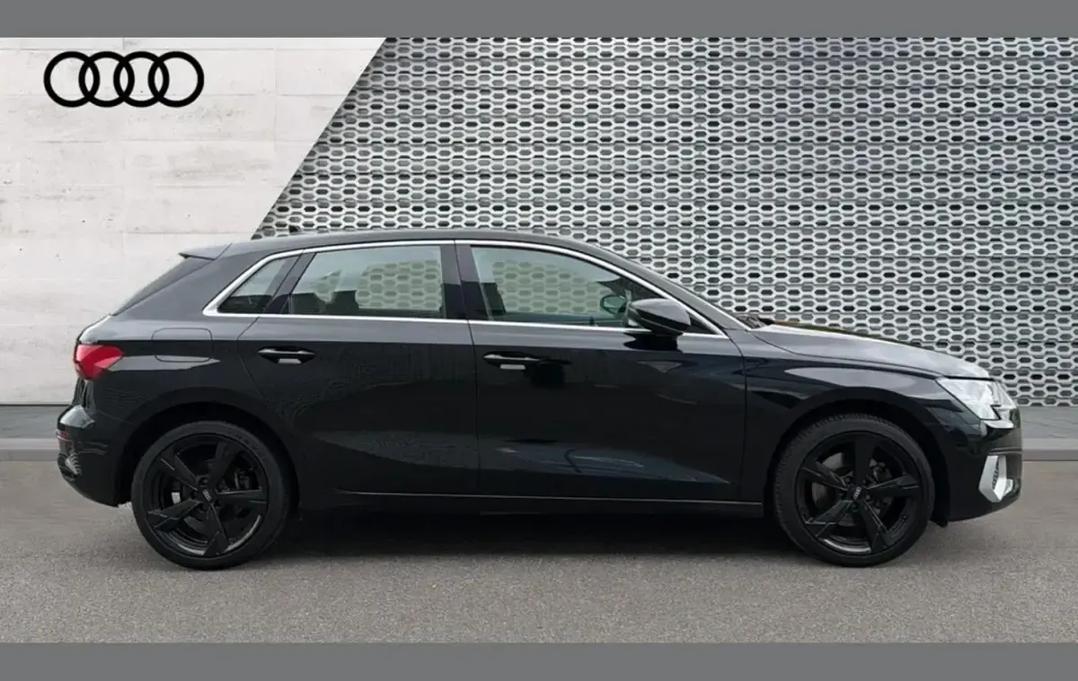 Used Audi A3 e-tron Sport 200 HP (147 kW) 2021 Black Hatchback