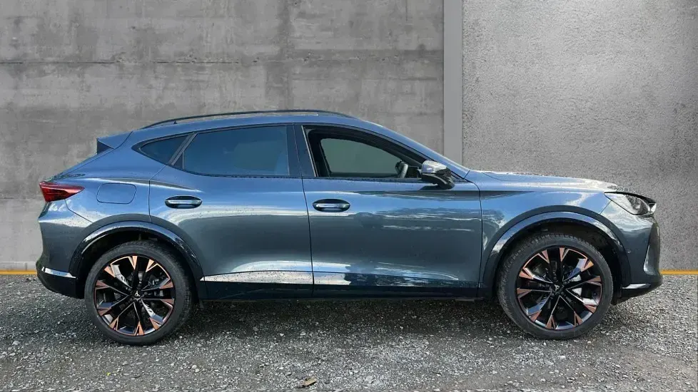 Used Cupra Formentor 150 HP (110 kW) 2025 Magnetic tech grey SUV