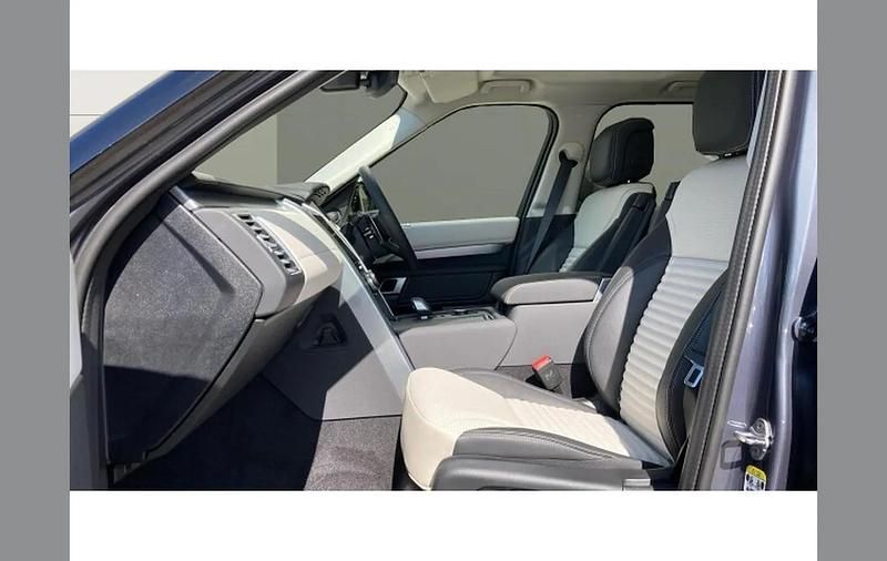 New Land Rover Discovery 5 SE Dynamic 344 HP (253 kW) 2025 Other SUV