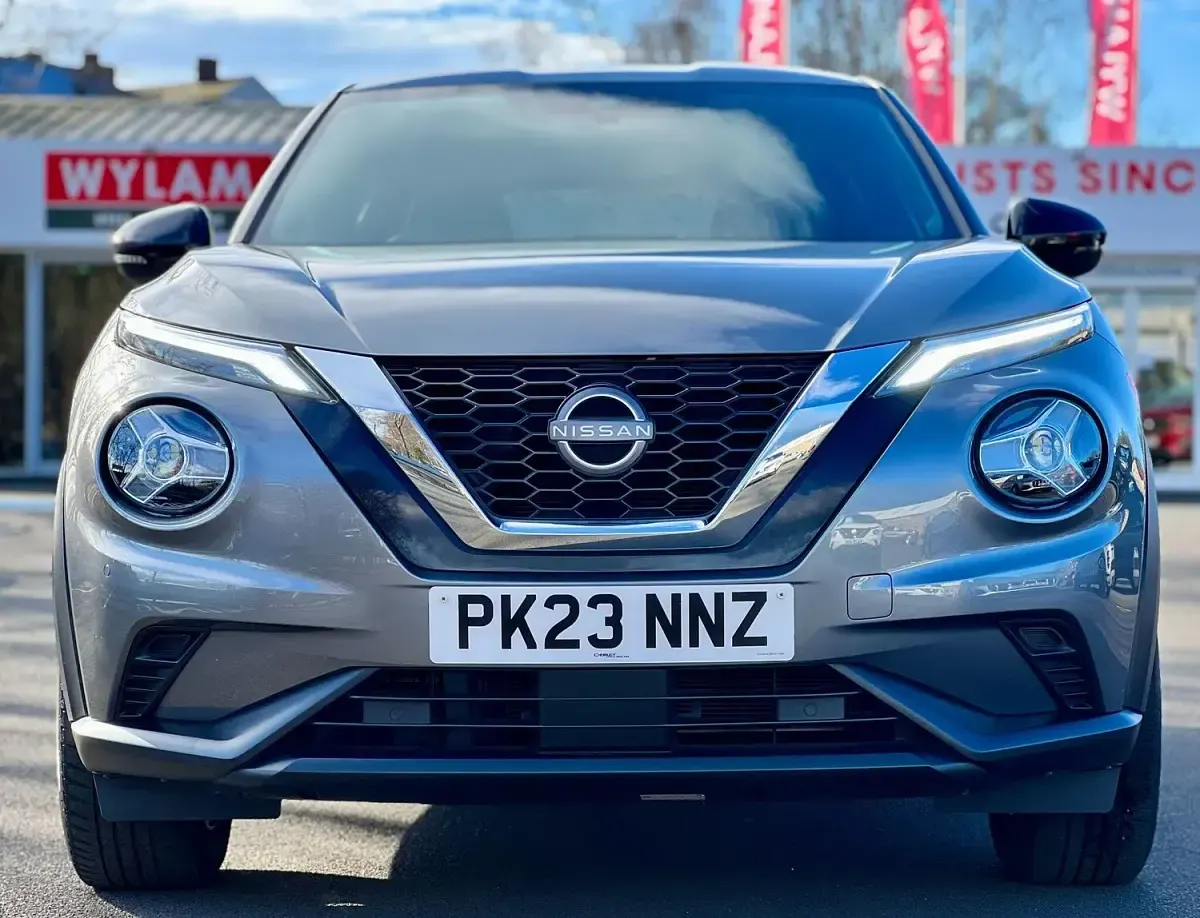 Used Nissan Juke N-Connecta 2023 Grey SUV