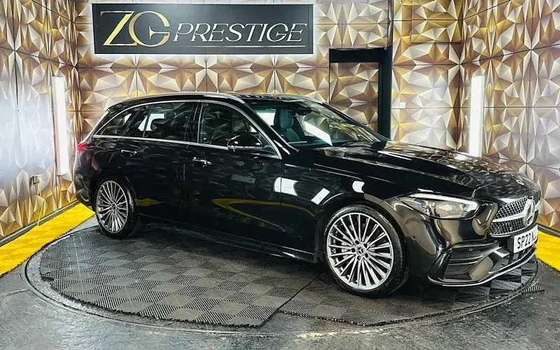 Used Mercedes C220 AMG Line Premium 200 HP (147 kW) 2022 Estate