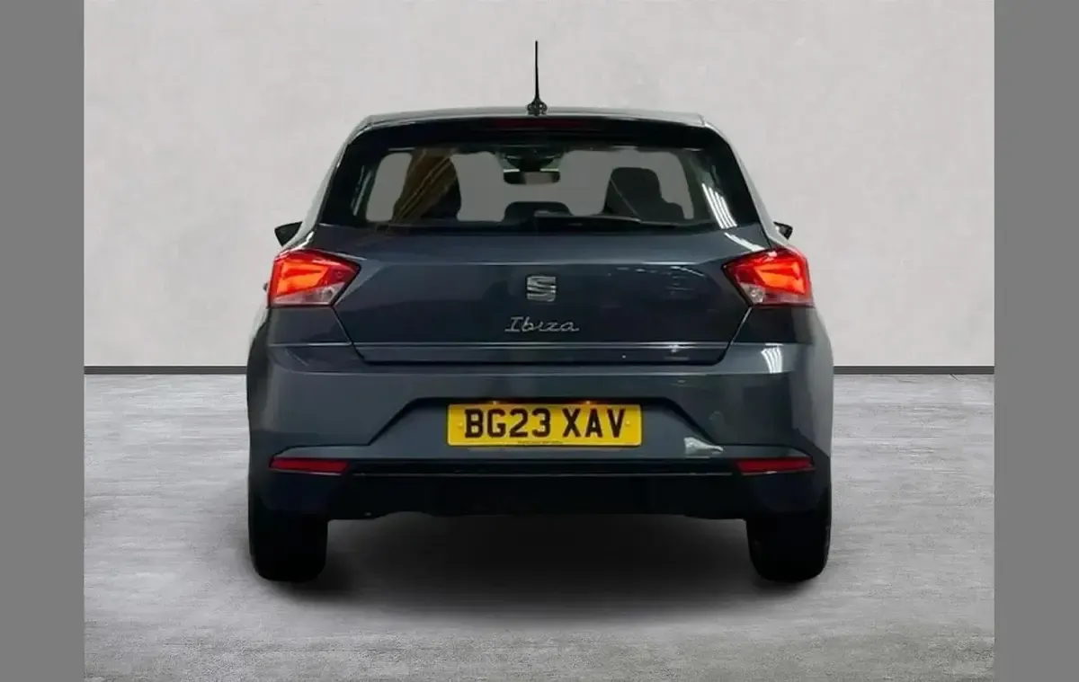 Used Seat Ibiza SE Technology 80 HP (58 kW) 2023 Grey Hatchback