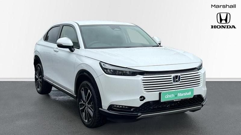 Premium platinum white New 2025 Honda HR-V Advance SUV | £30,990 (Fair price) - Image 1/4