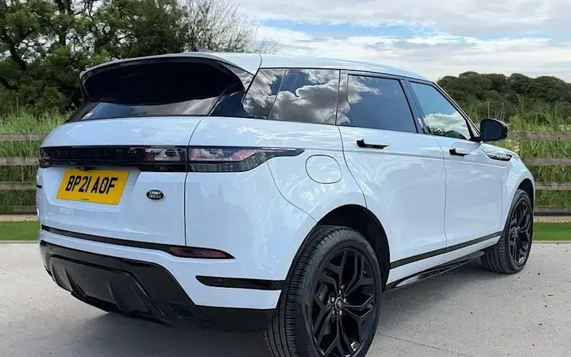 Used Land Rover Range Rover evoque SE Dynamic 253 HP (186 kW) 2021 White SUV