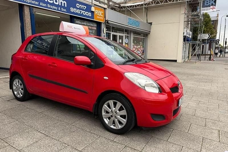 Red Used 2009 Toyota Yaris Hatchback | £4,485 (Fair price) - Image 1/1