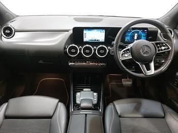 Used Mercedes GLA200 163 HP (119 kW) 2021 Silver SUV