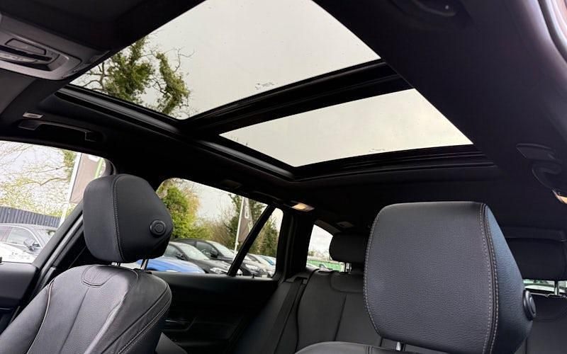 Used BMW 320 M Sport 190 HP (139 kW) 2019 White Estate