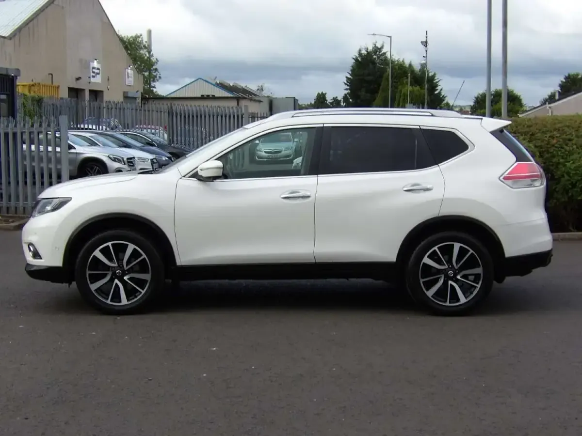 Used Nissan X-Trail Tekna 130 HP (95 kW) 2017 White SUV