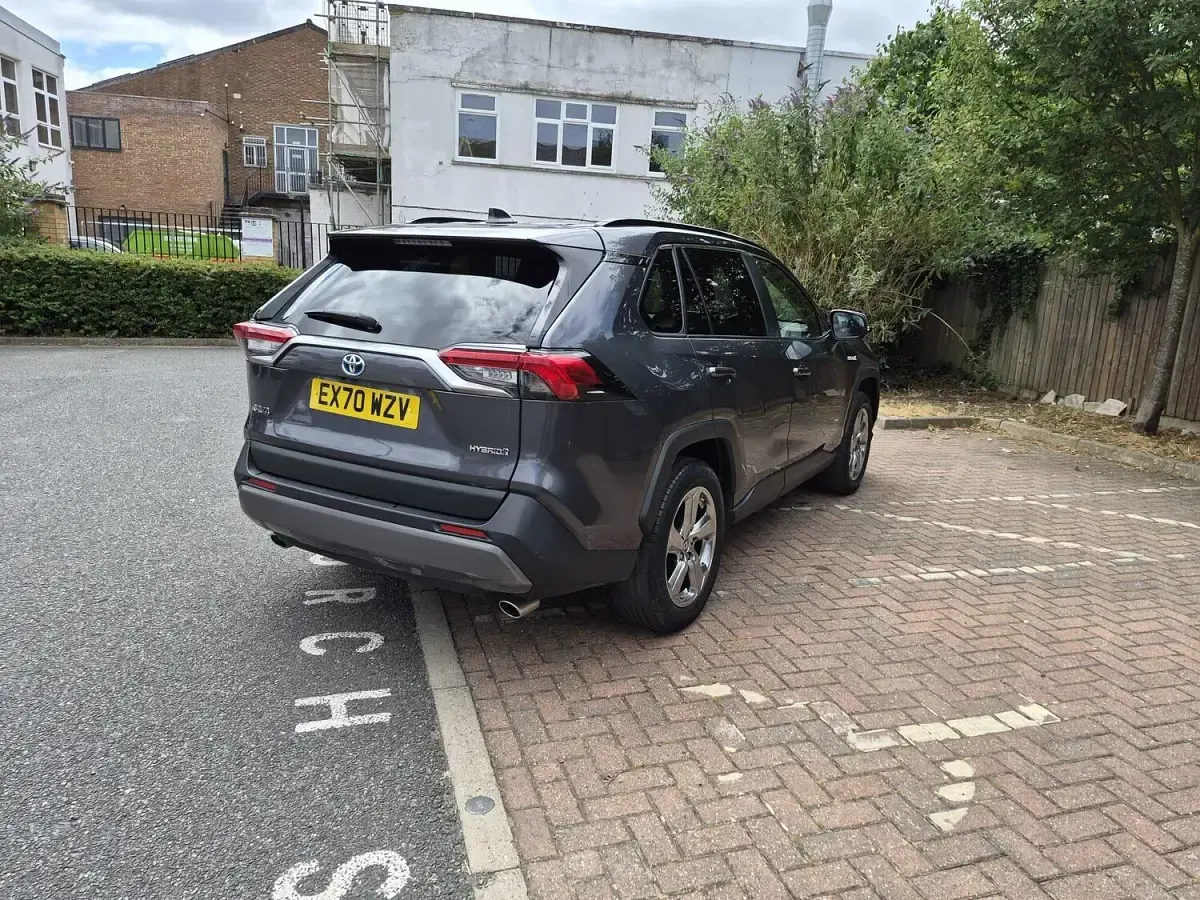 Used Toyota RAV4 Design 218 HP (160 kW) 2020 Grey SUV
