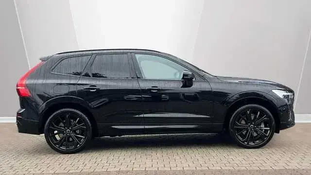 Used Volvo XC60 Plus 247 HP (181 kW) 2026 SUV