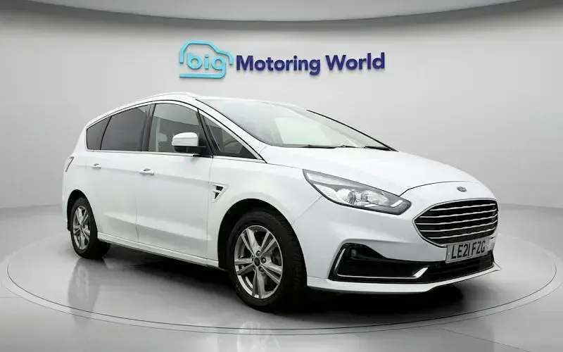 Used Ford S-MAX Titanium 150 HP (110 kW) 2019 MPV
