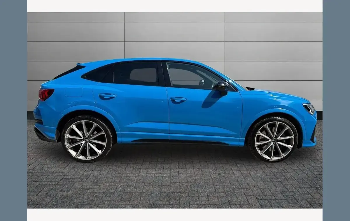 Used Audi Q3 Advanced Plus 400 HP (294 kW) 2020 Blue SUV