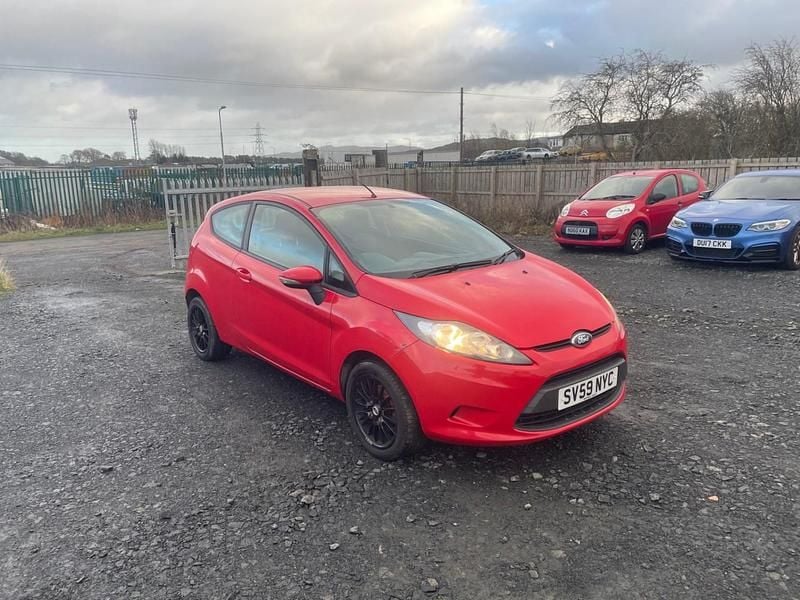 Red Used 2009 Ford Fiesta Style Hatchback | £1,250 (Good price) - Image 1/4