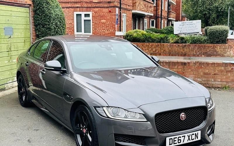Used Jaguar XF R-Sport 179 HP (131 kW) 2020 Sedan