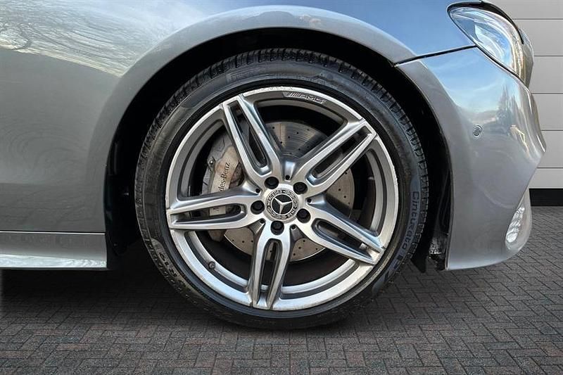 Used Mercedes E300 AMG line 245 HP (180 kW) 2018 Selenite grey Coupe