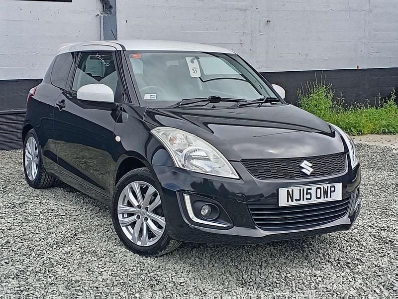 Black and white Used 2015 Suzuki Swift SZ-L Hatchback | £5,495 (Fair price) - Image 1/4
