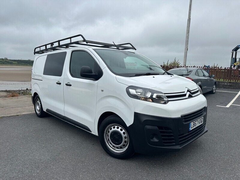 White Used 2017 Citroën Dispatch MPV | £9,995 - Image 1/4