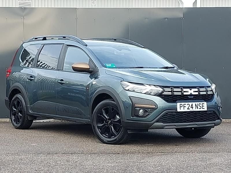 Green Used 2024 Dacia Jogger Extreme MPV | £21,998 (A bit pricey) - Image 1/4