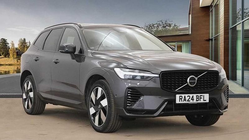 Grey Used 2024 Volvo XC60 Plus SUV | £37,499 (Fair price) - Image 1/4