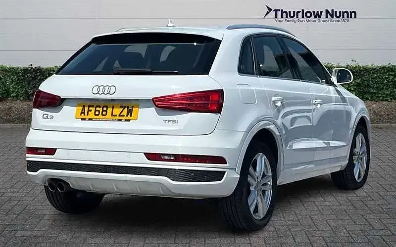Used Audi Q3 S-Line 150 HP (110 kW) 2018 White SUV