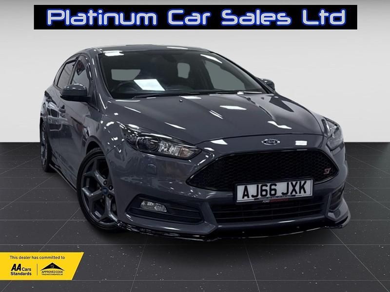 Grey Used 2017 Ford Focus ST Hatchback | £12,995 (Expensive) - Image 1/4