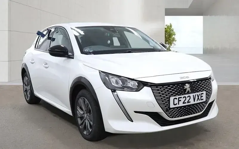 Used Peugeot e-208 Allure+ 100 kW (136 HP) 2022 Hatchback