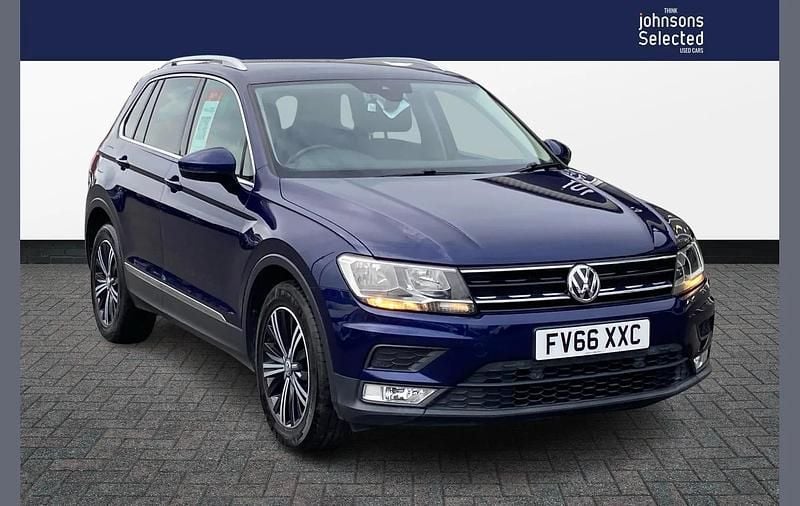 Blue Used 2017 VW Tiguan SE SUV | £11,280 (Super price) - Image 1/4