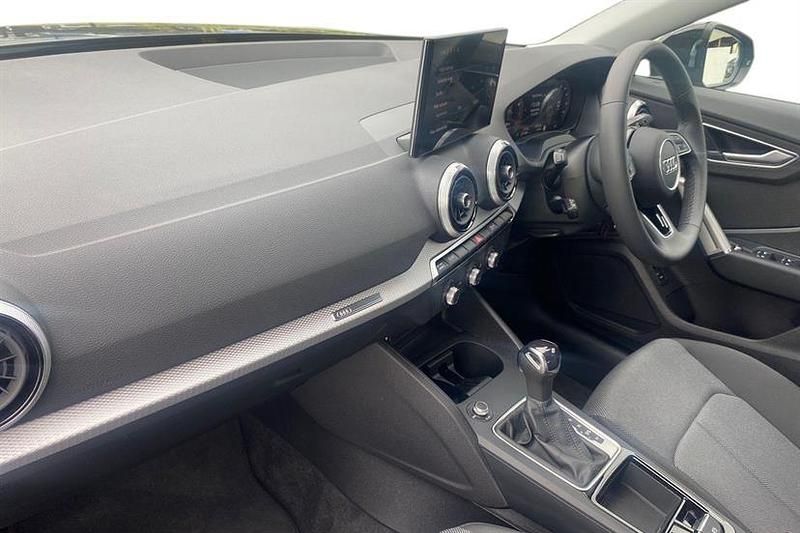 Used Audi Q2 Sport 150 HP (110 kW) 2025 Black SUV